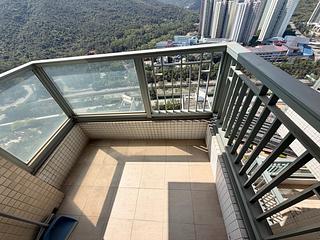 Tung Chung - Coastal Skyline Phase 3 La Rossa 16
