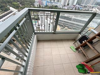 Tung Chung - Coastal Skyline Phase 3 La Rossa 08