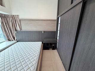 Tung Chung - Coastal Skyline Phase 3 La Rossa 15
