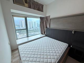 Tung Chung - Coastal Skyline Phase 3 La Rossa 16