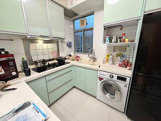 Tung Chung - Coastal Skyline Phase 3 La Rossa 03