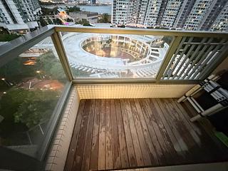 Tung Chung - Coastal Skyline Phase 3 La Rossa 05