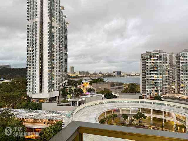 Tung Chung - Coastal Skyline Phase 3 La Rossa 06