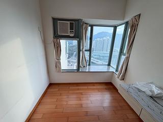 Tung Chung - Seaview Crescent Block 5 02