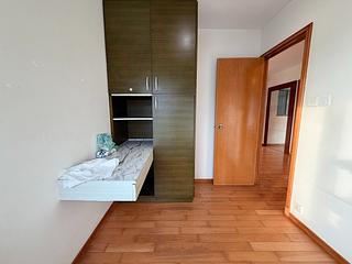 Tung Chung - Seaview Crescent Block 5 03