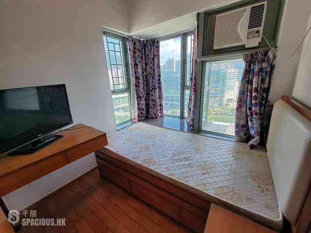 Tung Chung - Seaview Crescent 01