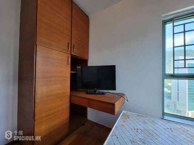 Tung Chung - Seaview Crescent 03