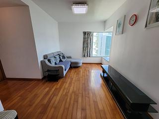Tung Chung - Seaview Crescent 08