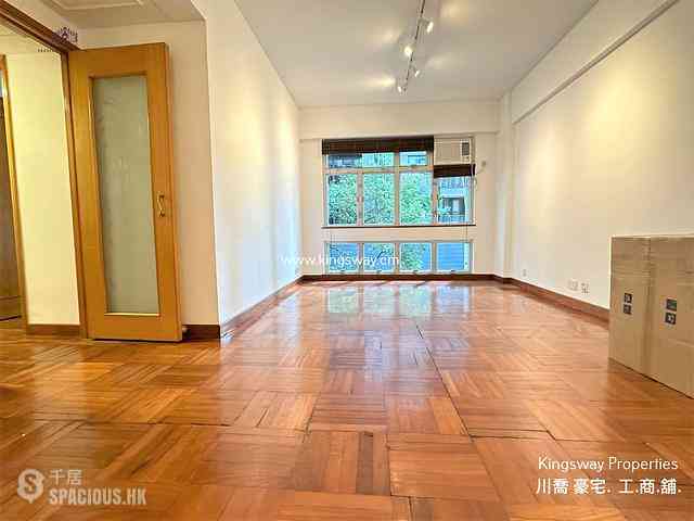 Mid Levels Central - Tak Mansion 01