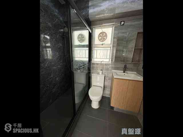 Tai Po - Uptown Plaza Block 3 04