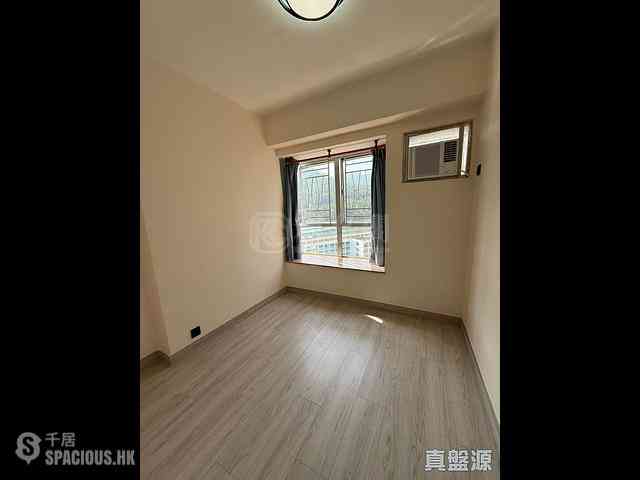Tai Po - Uptown Plaza Block 3 07
