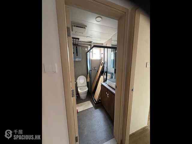 Sai Ying Pun - Yue Sun Mansion 02