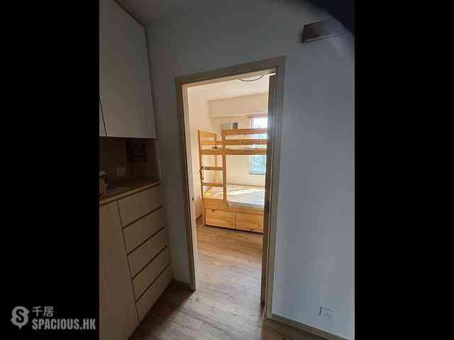 Sai Ying Pun - Yue Sun Mansion 07