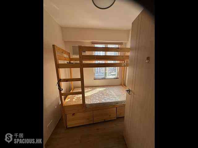 Sai Ying Pun - Yue Sun Mansion 08