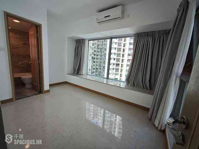 Causeway Bay - Diva 05