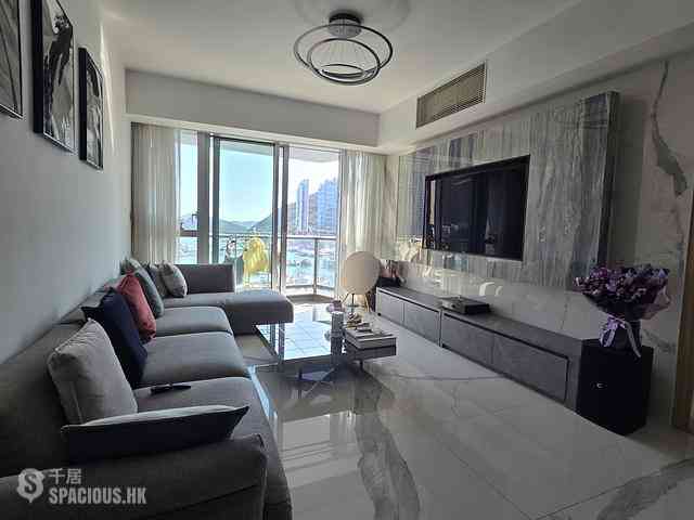 Wong Chuk Hang - Marinella 01