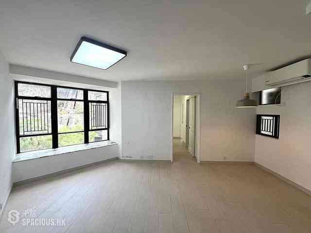 Quarry Bay - Kornhill Block E 01