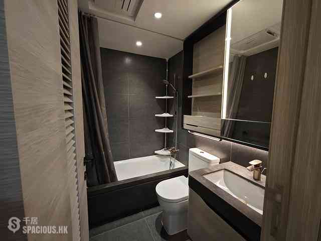 North Point - Fleur Pavilia Tower 2 05
