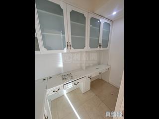 Yau Ma Tei - The Coronation Tower 2 07