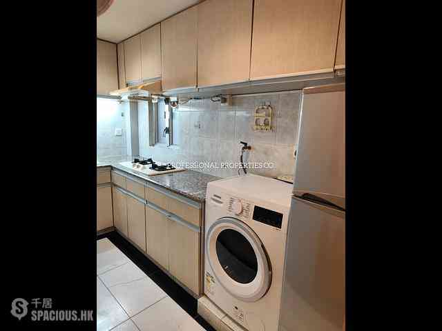Causeway Bay - Bay View Mansion 06