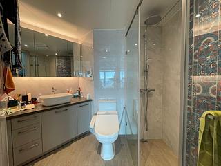 Tung Chung - Caribbean Coast Phase 1 Monterey Cove Tower 5 09