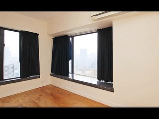 Mid Levels Central - Vantage Park 05