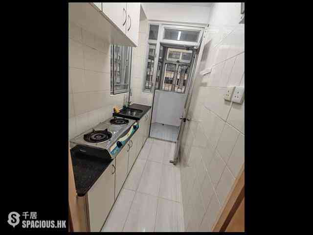 Sai Ying Pun - New Start Building 04