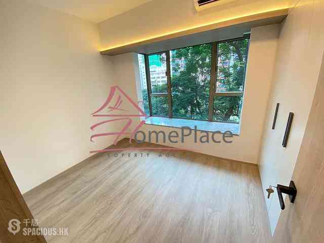 Mid Levels Central - Peach Blossom 05