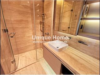 The Peak - 7-15 Mount Kellett Road 10