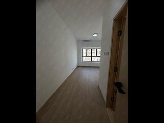 Mid Levels Central - Scenecliff Block 2 04