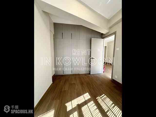Tsim Sha Tsui - Kiu Fung Mansion 12