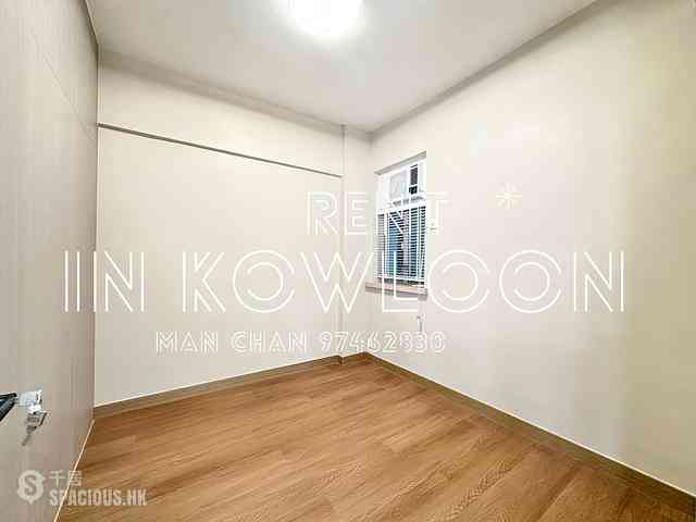 Tsim Sha Tsui - Kiu Fung Mansion 14