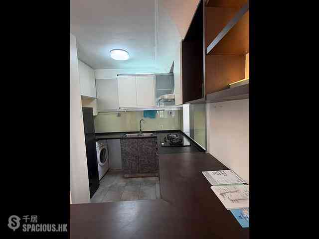 Quarry Bay - Nan Fung Sun Chuen Block 2 03