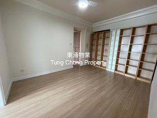Tung Chung - Caribbean Coast Phase 2 Albany Cove Tower 6 04