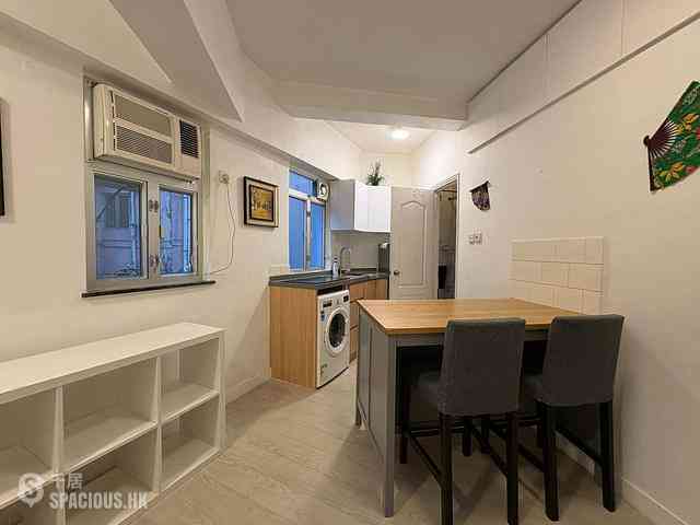 Mid Levels Central - 47A-47B, Caine Road 08
