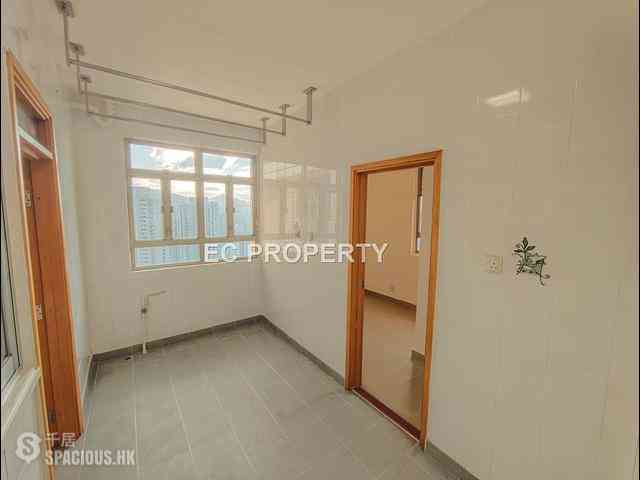 Jardines Lookout - 111, Mount Butler Road 16