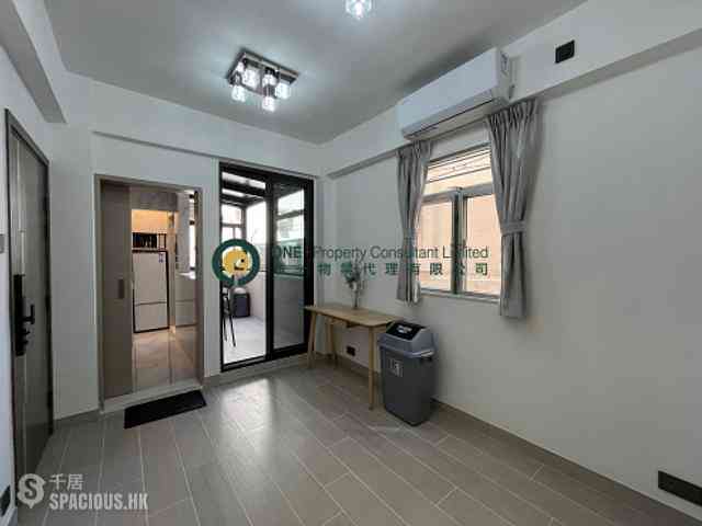Sai Ying Pun - 35-37, High Street 02