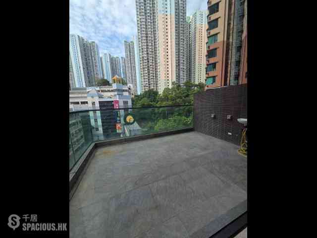 Sai Wan Ho - Parker 33 02