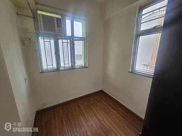 Mong Kok - The Concord Building Block 1 05