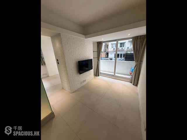 Sai Ying Pun - Highlight House 02