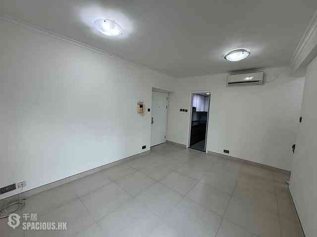 Kennedy Town - University Heights Block 2 02