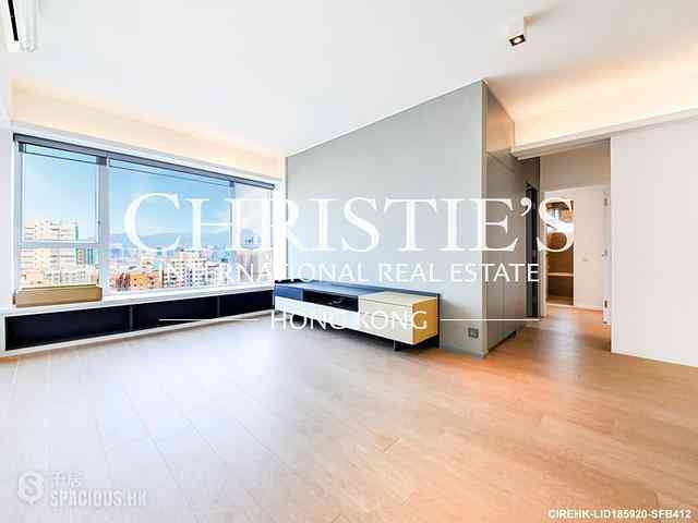 Braemar Hill - Coral Court 01