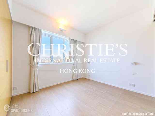 Braemar Hill - Coral Court 04
