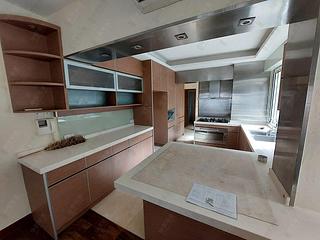 Mid Levels Central - Pearl Gardens Block EF 12