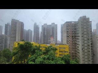 Mid Levels Central - Pearl Gardens Block EF 22