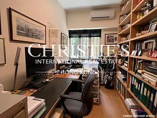 Tai Hang - Swiss Towers 09