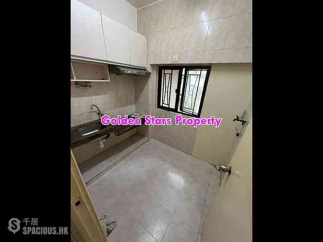 Sai Ying Pun - 56, Second Street 06