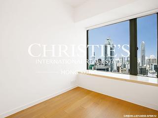 Mid Levels Central - Gramercy 05