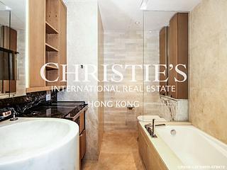 Mid Levels Central - Gramercy 08