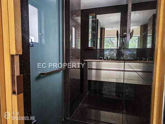跑馬地 - Eight Kwai Fong Happy Valley 10